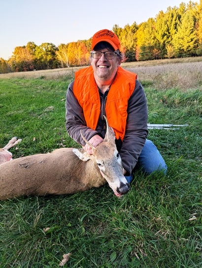 Levon Weaver made a great shot on this spiker during the Disabled Hunt